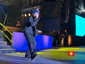 Imposible mejor cierre: Estalló la Fiesta con la actuación de Luck-Ra