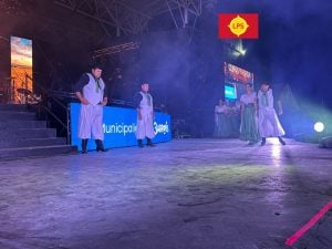 La pasión por la danza folklórica nacional de la mano del grupo Cerro 7 colores