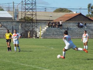 Victorias de Argentino, Colegiales, Independencia y Villa en el inicio del Oficial Femenino