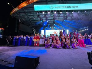Las Colectividades trajeron color y diversidad en su presentación