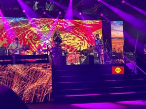 Kikina y su música. Personalidad y estilo en el escenario Mayor