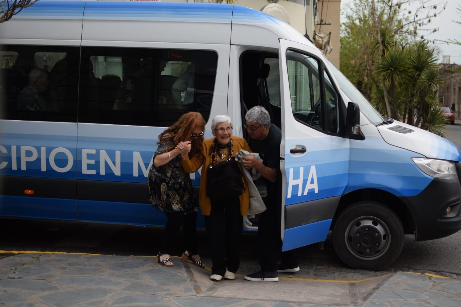 El próximo lunes, abren la inscripción a reservas de las combis municipales