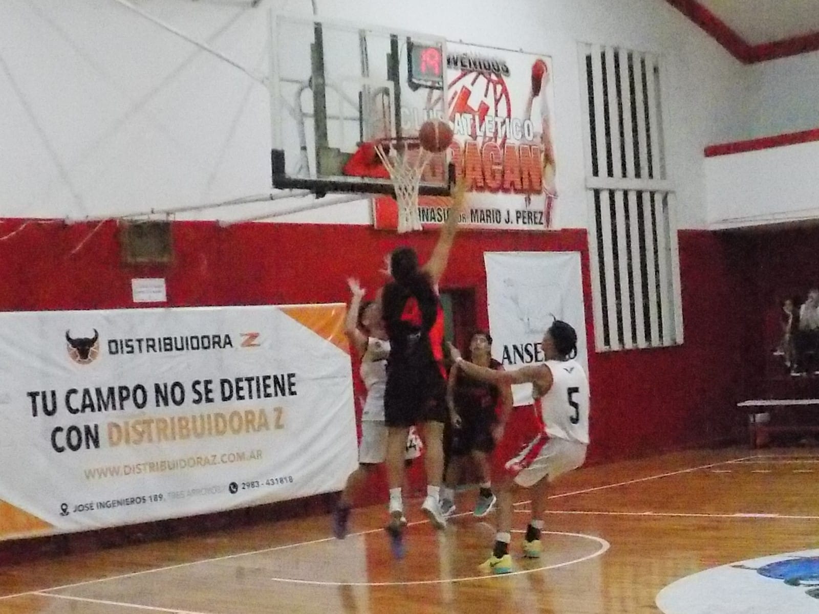 Básquet: Huracán perdió en la “Copa de Campeones”