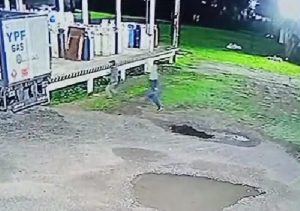 (videos) Robaron garrafas en la planta de YPF Gas Linolan. Reforzarán la seguridad