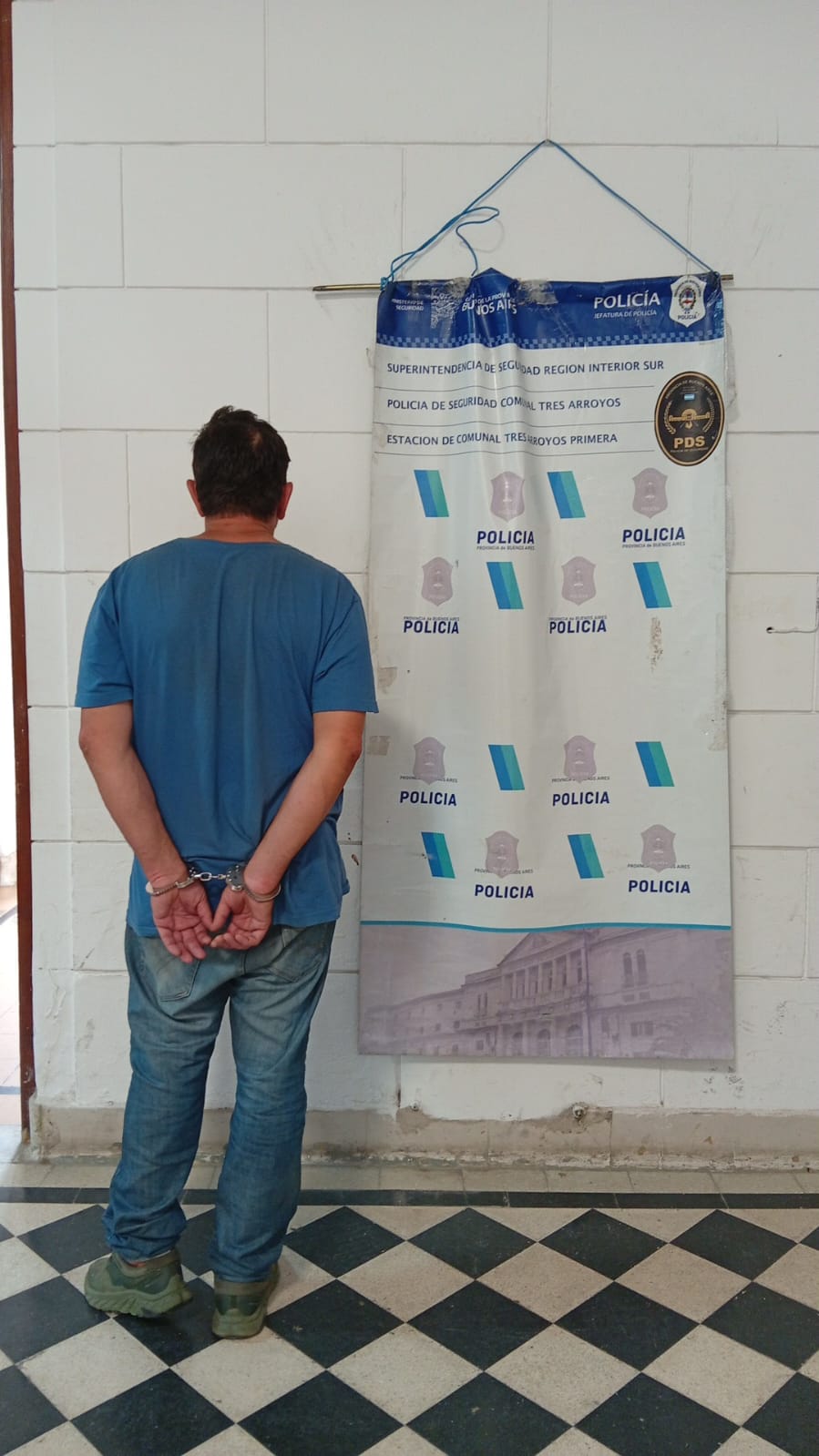 Cayó al calabozo dos veces en cinco días. Por amenazas y hurto