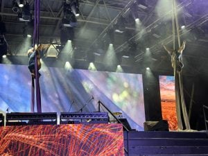 Gran apertura con el Ballet oficial con la temática de “Mujeres trabajadoras”