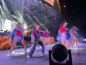 Gran apertura con el Ballet oficial con la temática de “Mujeres trabajadoras”