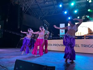 Las Colectividades trajeron color y diversidad en su presentación