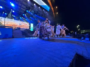 Las Colectividades trajeron color y diversidad en su presentación