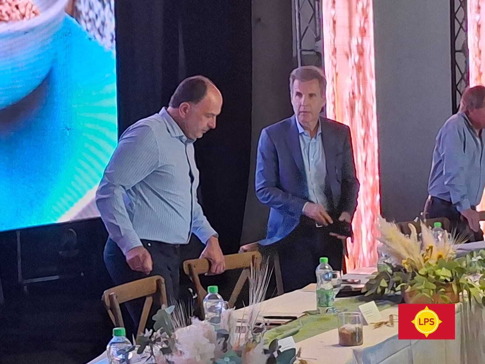 (audio)Redrado: “El tren del mundo tiene un andén en Argentina”