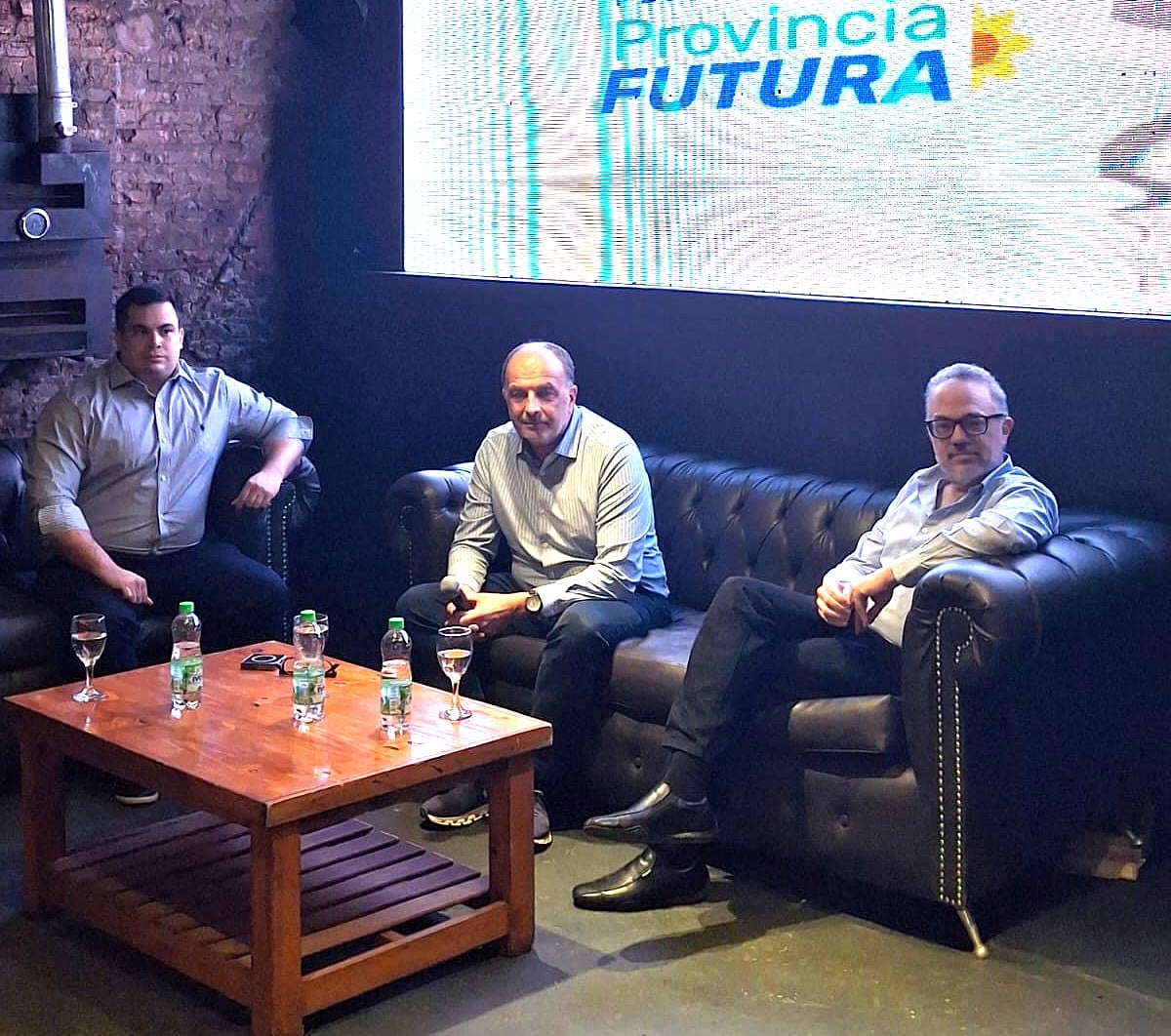 Pensar la Provincia Futura: Kulfas y Londero disertaron en Tres Arroyos