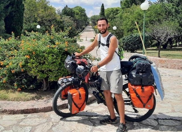 (Audio) Cristian Leiva, y su travesía en bicicleta por toda Argentina