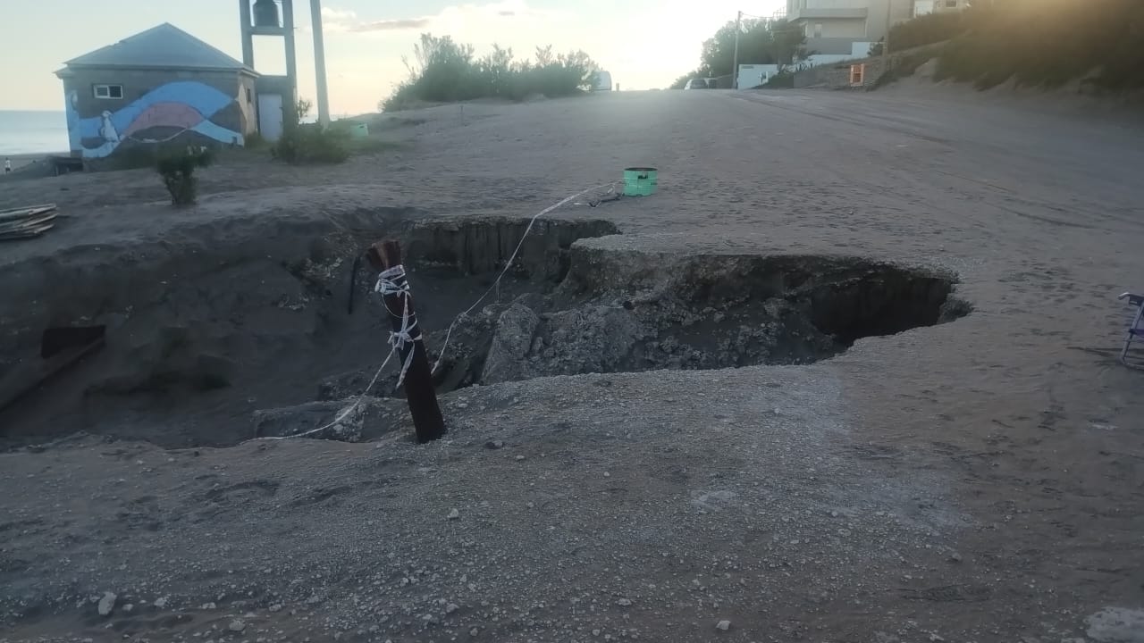 Advierten sobre la existencia de pozos peligrosos en la costa de Dunamar