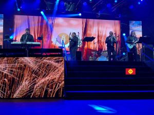Música con historia: “Los 4 amantes de la cumbia” a pura diversión