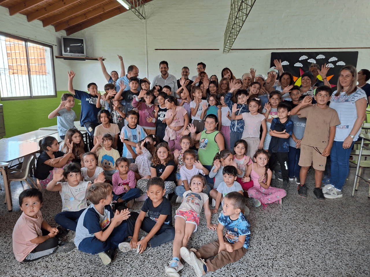 Garate: “Después de mucho trabajo, logramos resolver el transporte para la Escuela Agraria N°1”