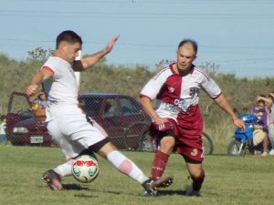 Segunda: Unión y Alumni punteros tras el inicio oficial