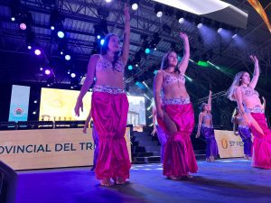 Las Colectividades trajeron color y diversidad en su presentación