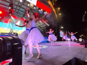 Las Colectividades trajeron color y diversidad en su presentación