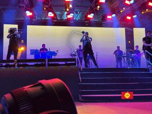 Imposible mejor cierre: Estalló la Fiesta con la actuación de Luck-Ra