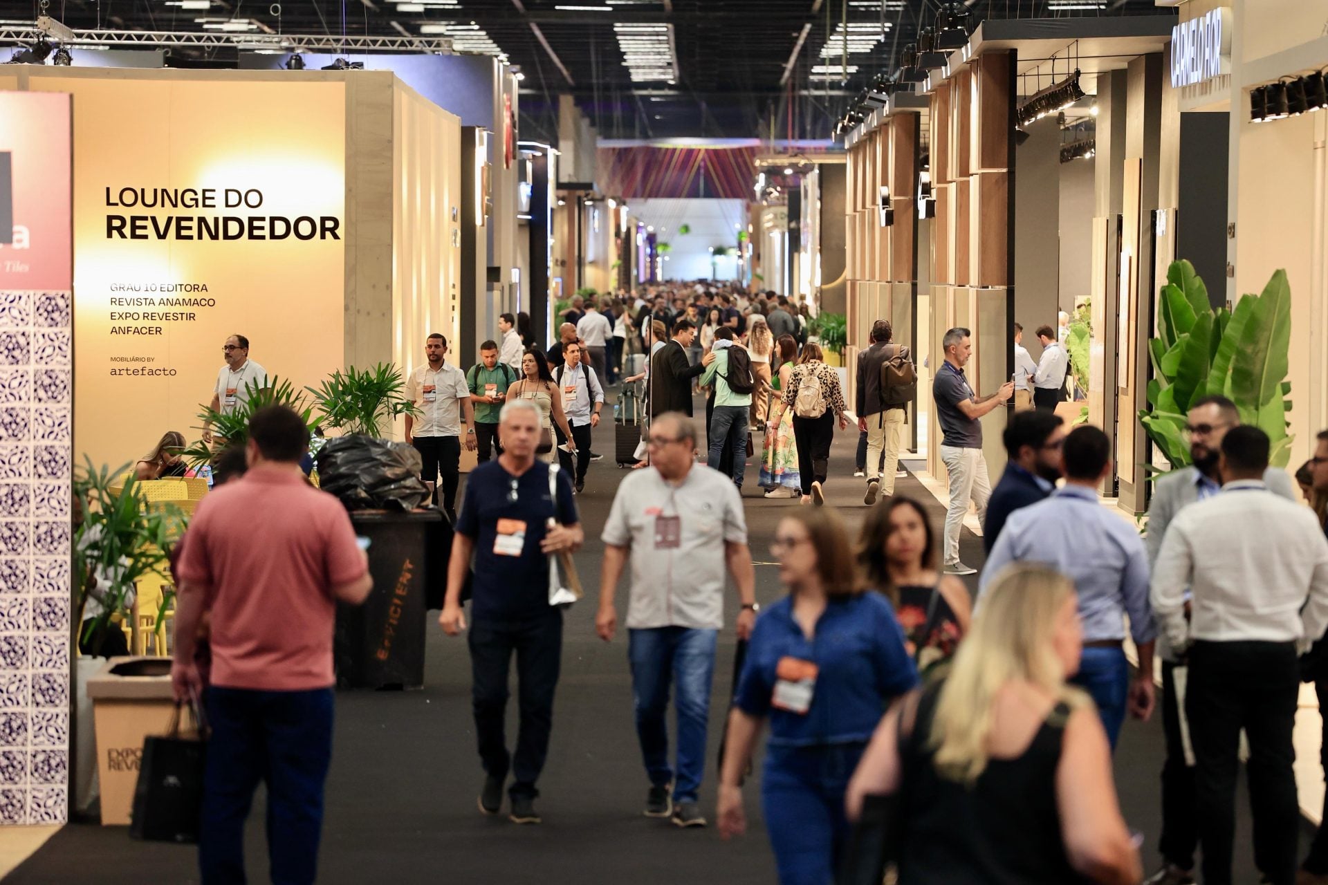 Pisos Gómez se incorpora como cliente del Grupo Cedasa de Brasil