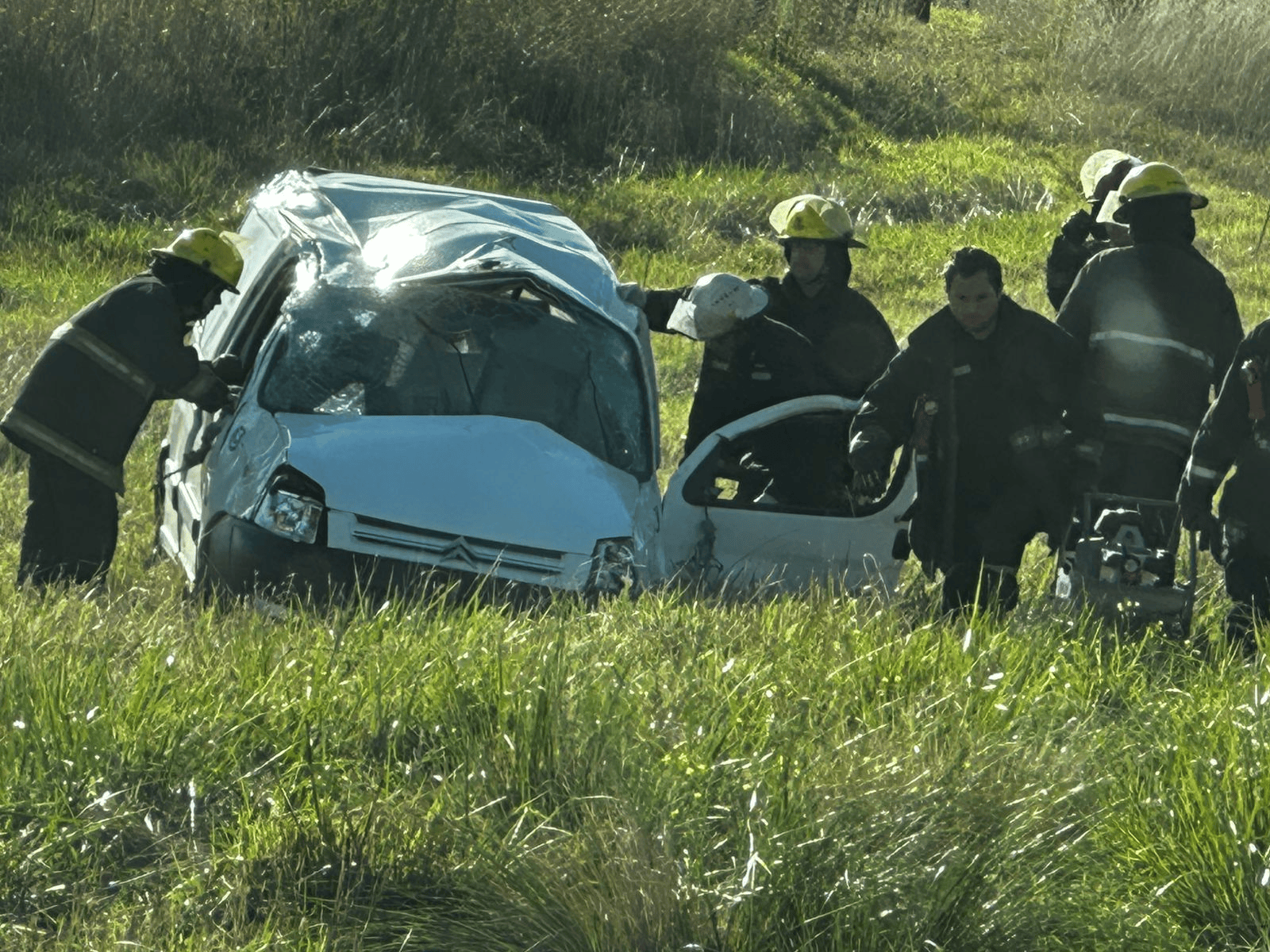 Un herido en vuelco sobre Ruta 228 cerca de “El Pescado”