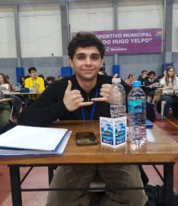 Felipe Pujol y Natalia Vega: dos estudiantes argentinos van a la NASA