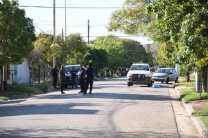 En Bahia Blanca, un hombre murió en la vía pública luego de provocar disturbios