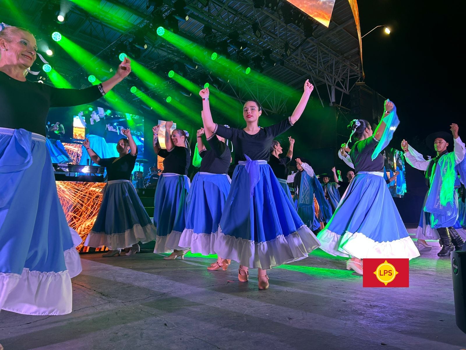 Identidad tresarroyense con Los Rurales de la Danza