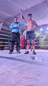 Box: Villán ganó en su debut y dejó una buena imagen en Santa Fe