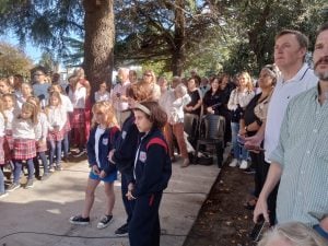 Emotivo acto por el 80º aniversario del Colegio Holandés