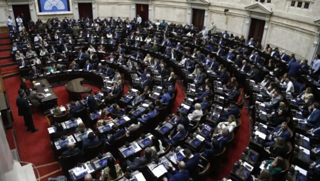 Ley de Glaciares: La Libertad Avanza y aliados convirtieron en ley la reforma