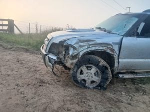 Suarez:  una camioneta atropelló ciclomotor y dejó dos víctimas fatales