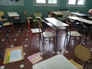En la Escuela 26: Padres se quejan de que el secundario deja aulas y baños sin higiene