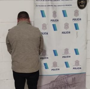 Llamó a la Policía insultando y diciendo que “quería matar a su expareja”. Quedó preso