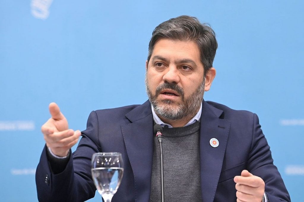 Bianco, de alta luego de su operación en España