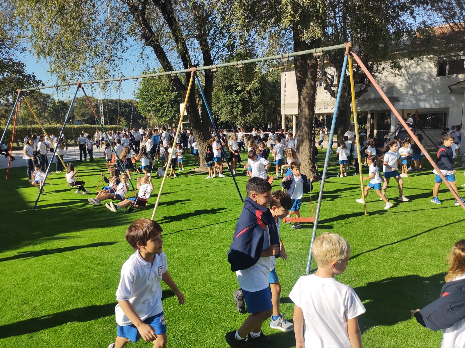 Este jueves, el Colegio Holandés cumple 80 años