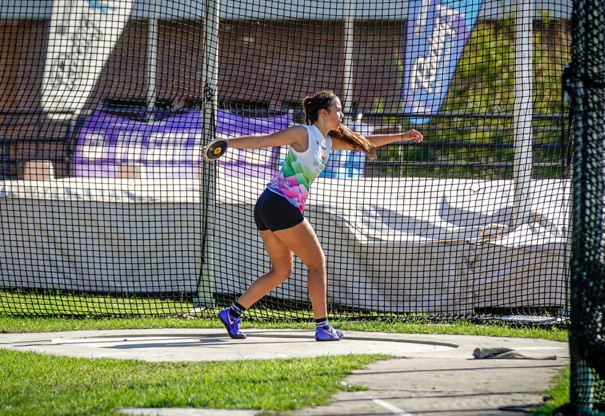 Paula Rizzi debutó en la máxima categoría del atletismo argentino