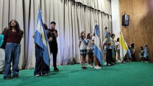 Emotivo acto por Malvinas en el Colegio Jesús Adolescente
