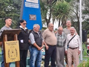 (audio – videos) Emotivo homenaje a los héroes de Malvinas a 44 años de la gesta