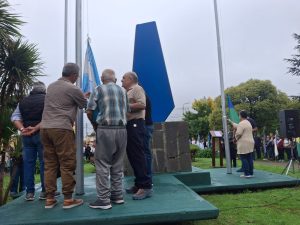 (audio – videos) Emotivo homenaje a los héroes de Malvinas a 44 años de la gesta