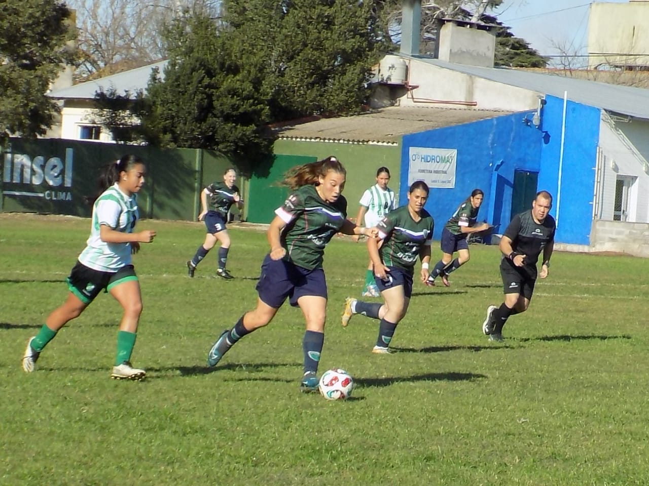 Domingo de fútbol femenino desde las 10:30