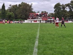 Quilmes y Huracán Ciclista igualaron en un vibrante duelo en el Complejo Cervecero