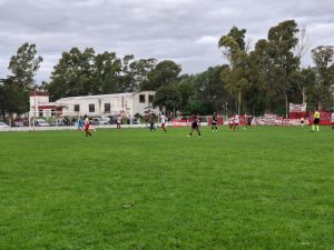 Quilmes y Huracán Ciclista igualaron en un vibrante duelo en el Complejo Cervecero