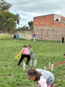 (audio) El comedor “Los Ángeles de Mónica” llevó la alegría de las Pascuas al barrio Santa Teresita