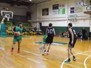 Básquet: 4° Fecha victorias de Costa, Club de Pelota, Huracán y Alumni