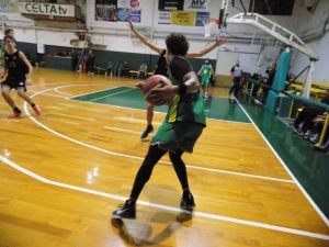 Básquet: 4° Fecha victorias de Costa, Club de Pelota, Huracán y Alumni