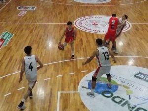 Básquet: 4° Fecha victorias de Costa, Club de Pelota, Huracán y Alumni