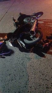 Motociclistas derivados al Pirovano tras accidente de tránsito