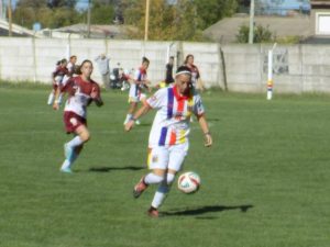 Colegiales lidera, solitariamente, el Torneo Oficial del Fútbol Femenino