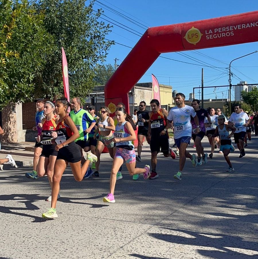Exitosa edición de la Correcaminata del CAS Fortín Machado